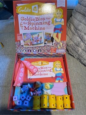 Retired GoldieBlox Spinning Machine COMPLETE STEM Engineering Set